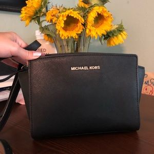 Michael Kors Crossbody Bag